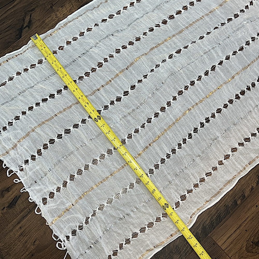 Target Scarve - Picture 3 of 5